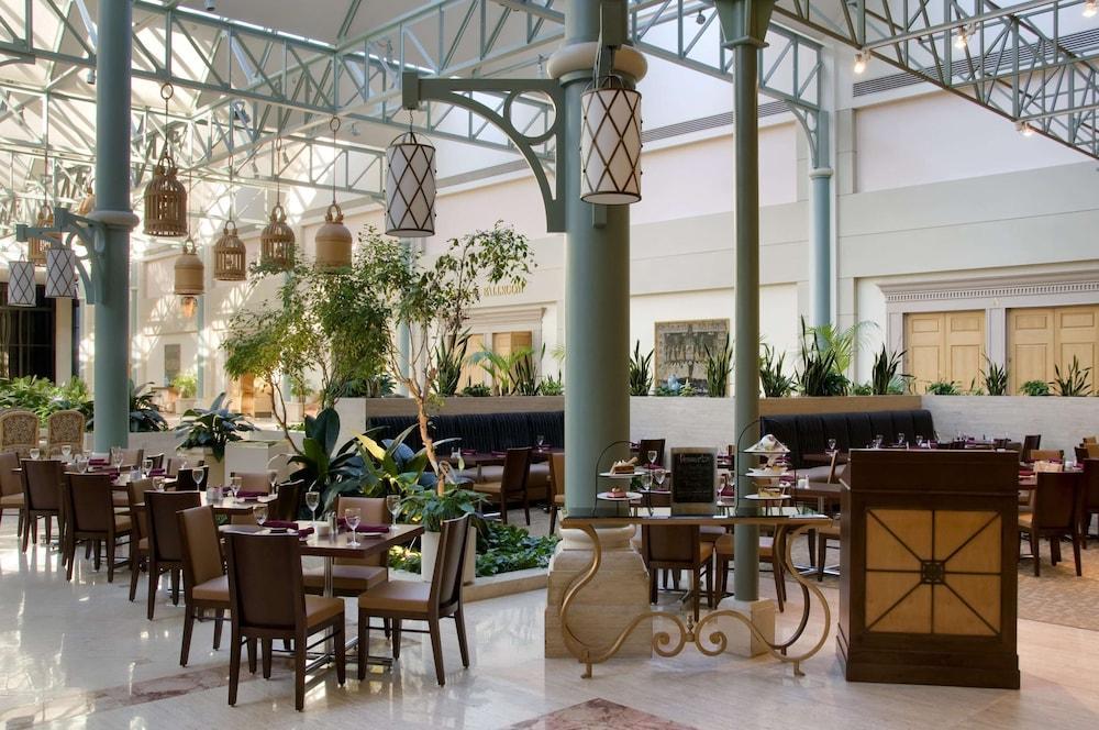 Hilton Houston North Hotel Ngoại thất bức ảnh