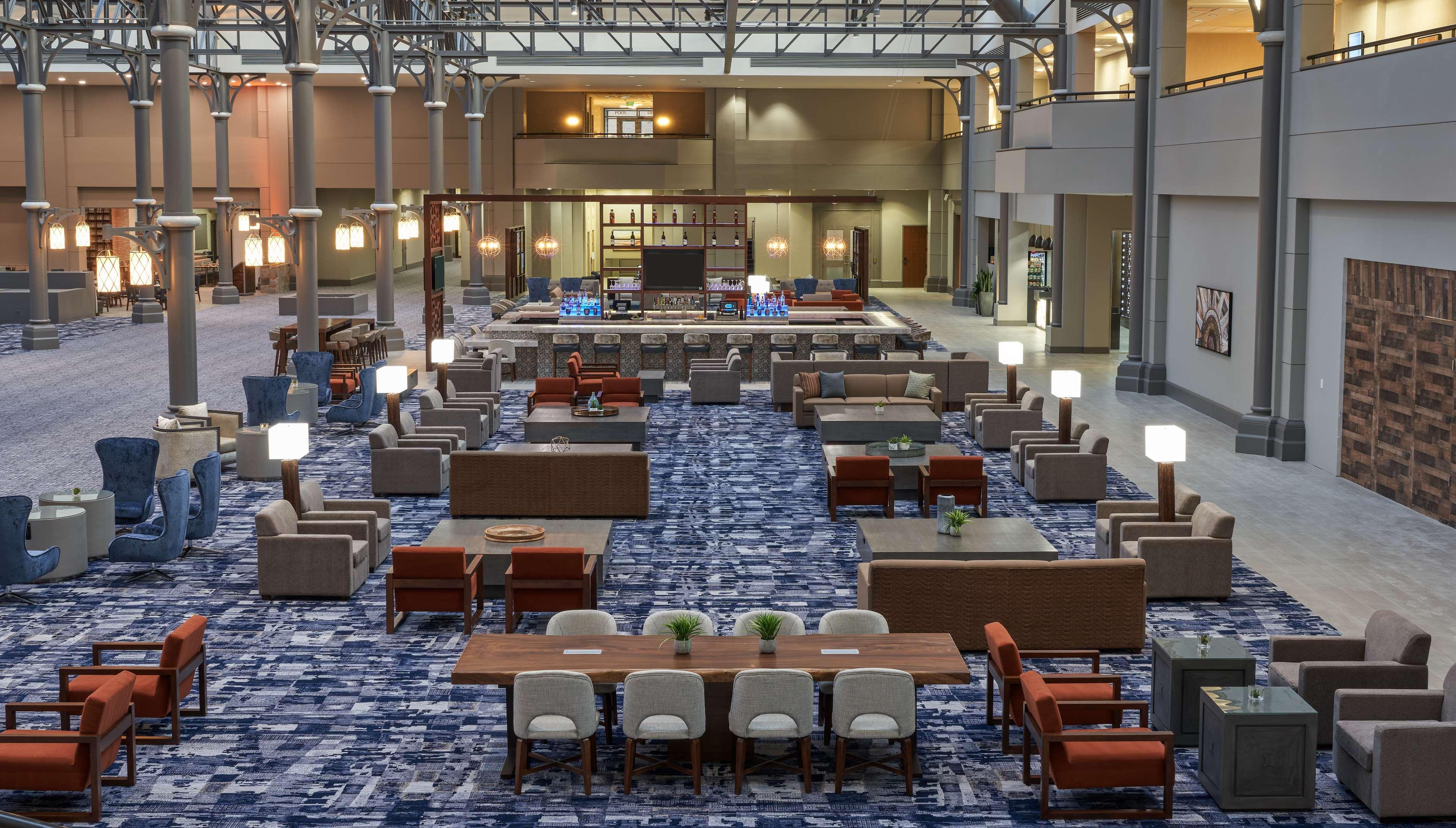 Hilton Houston North Hotel Ngoại thất bức ảnh