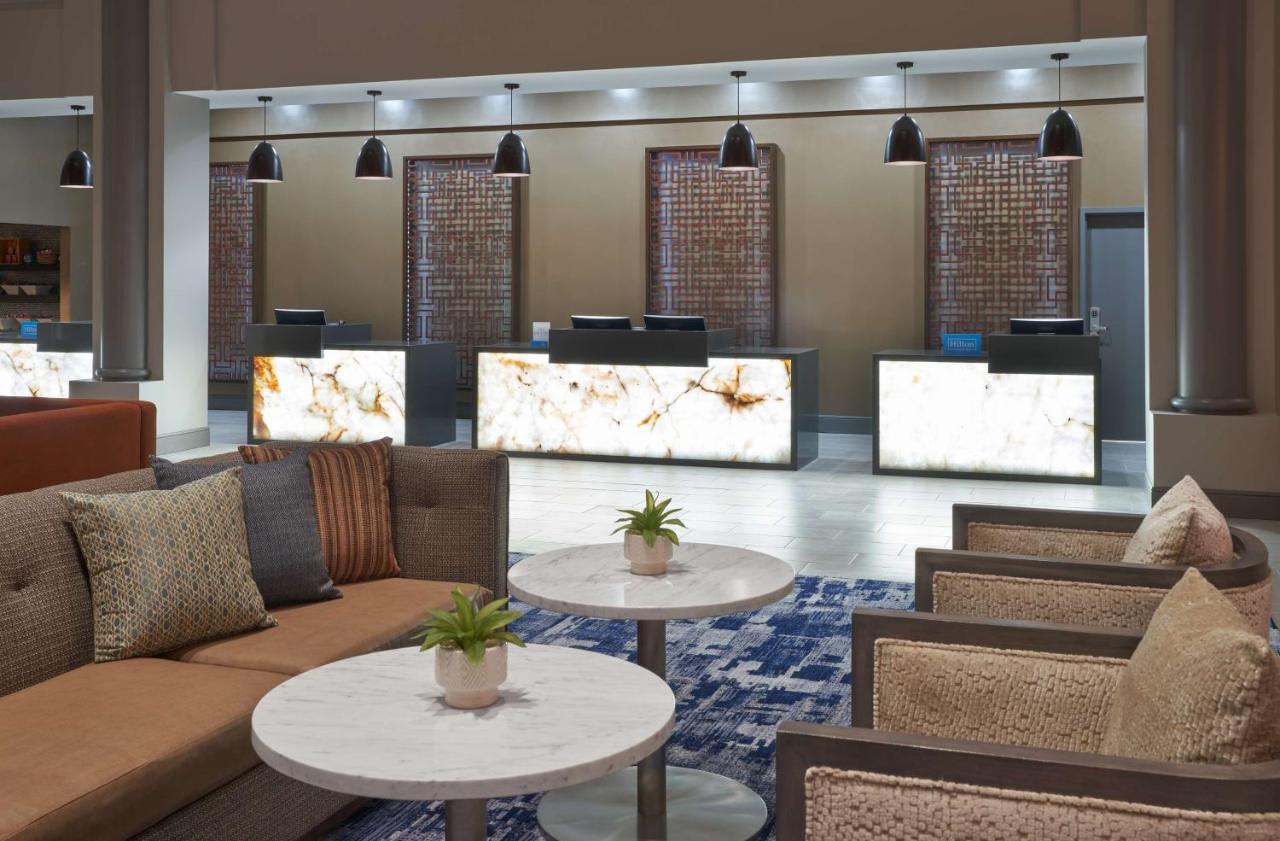 Hilton Houston North Hotel Ngoại thất bức ảnh