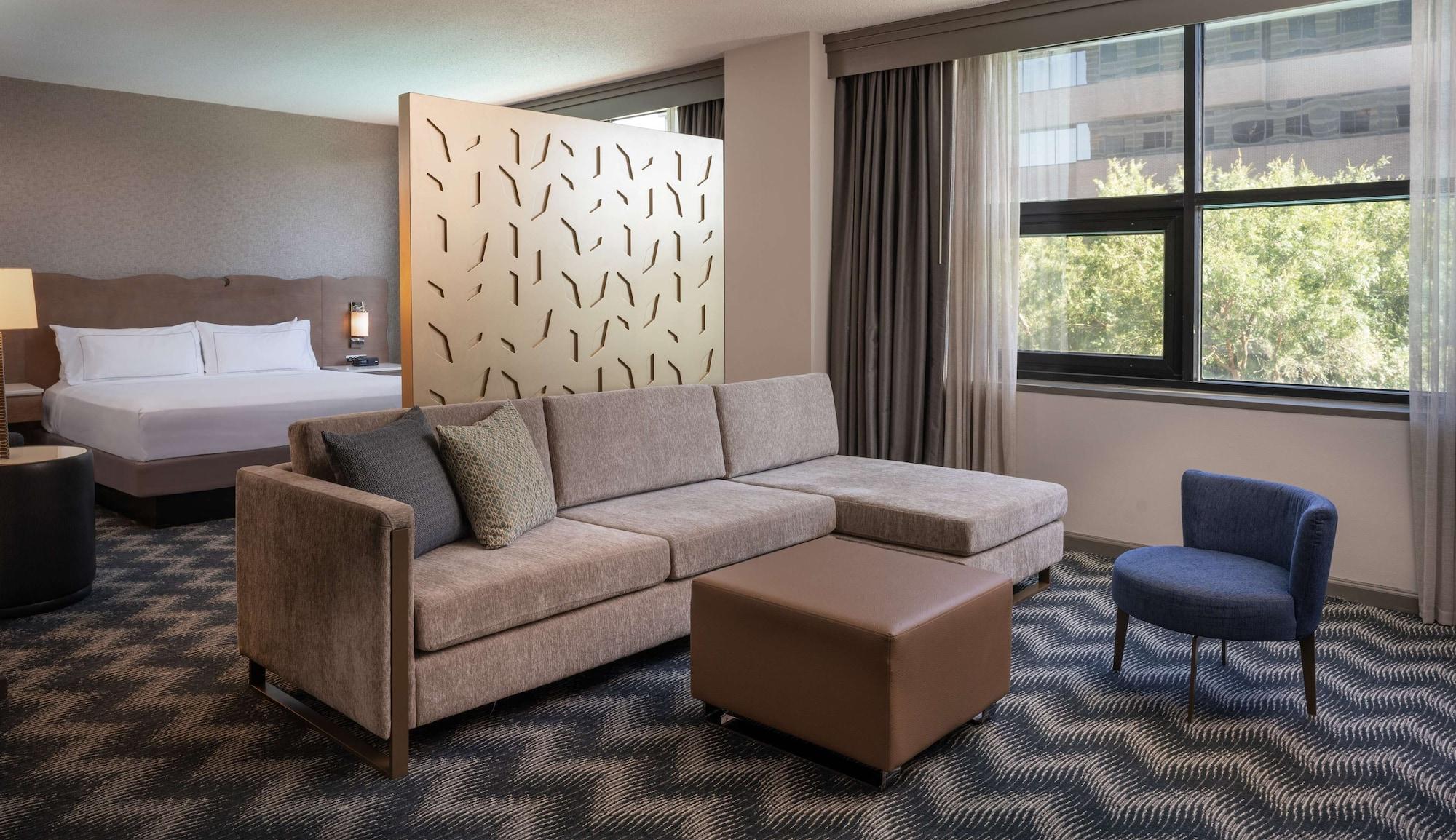 Hilton Houston North Hotel Ngoại thất bức ảnh