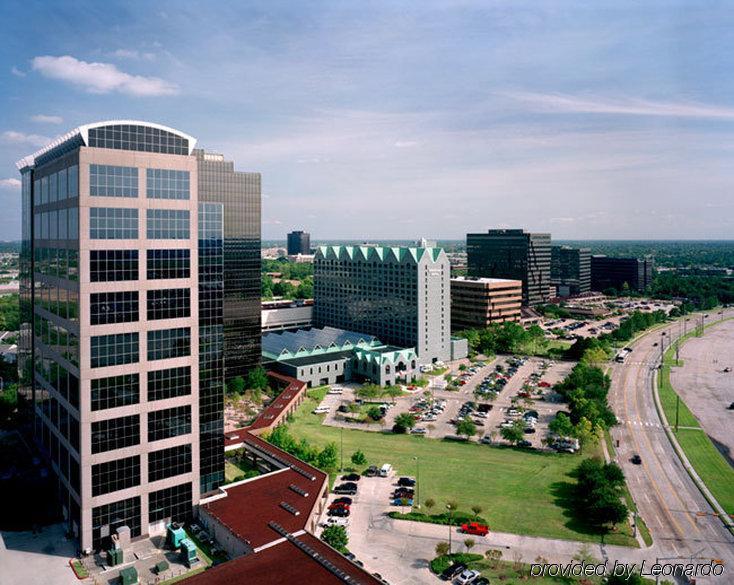 Hilton Houston North Hotel Ngoại thất bức ảnh